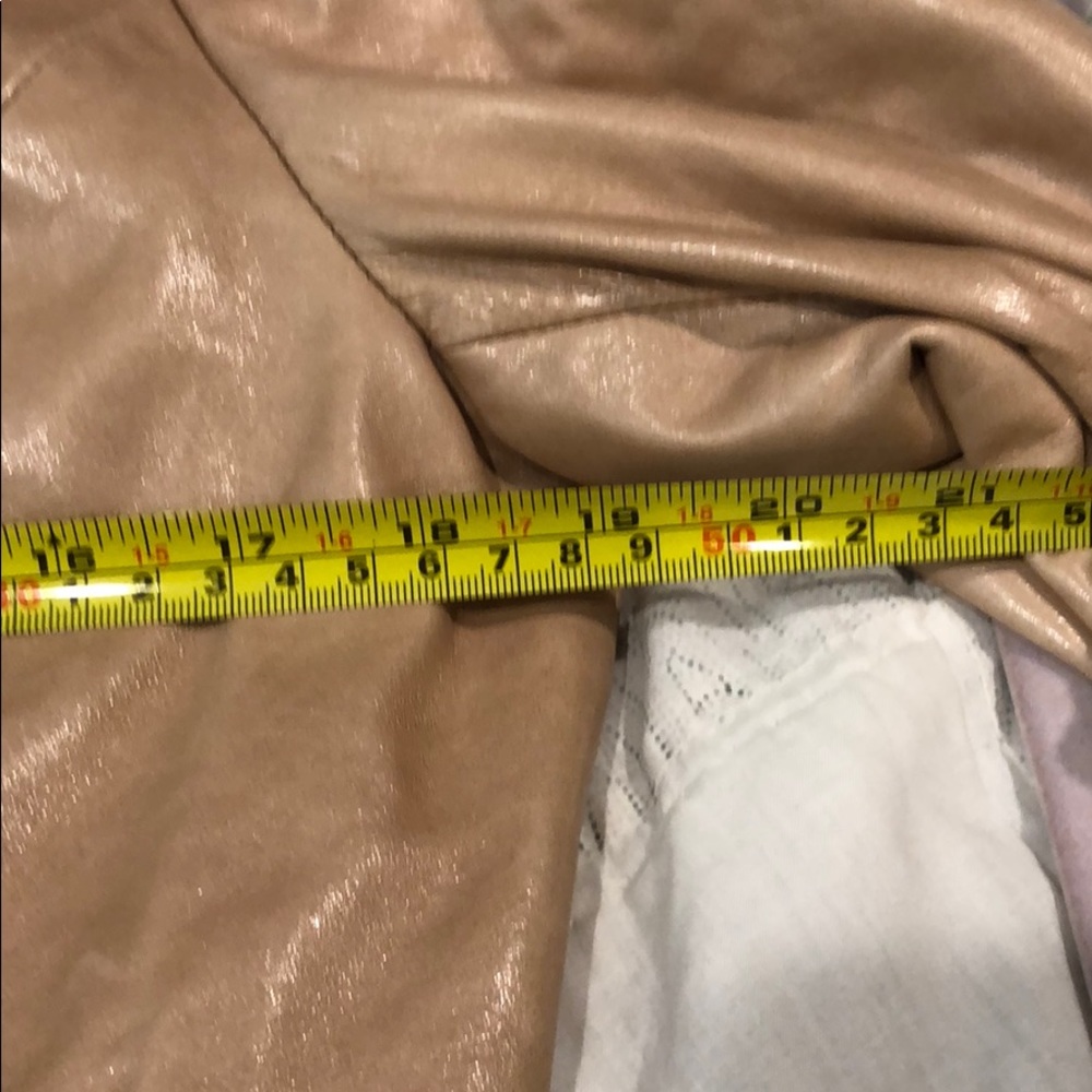 Leather jacket - Picture 7 of 7